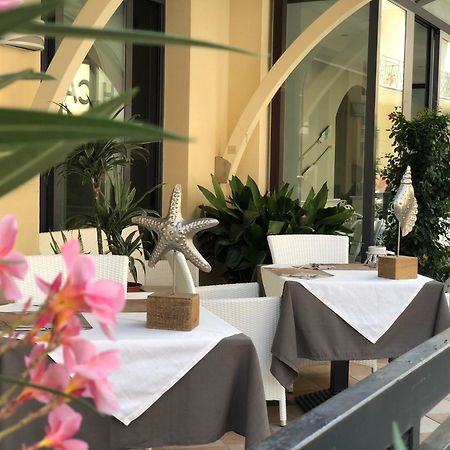 Hotel La Conchiglia Bellaria-Igea Marina Eksteriør bilde