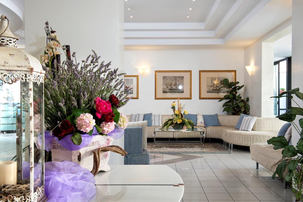 Hotel La Conchiglia Bellaria-Igea Marina Eksteriør bilde