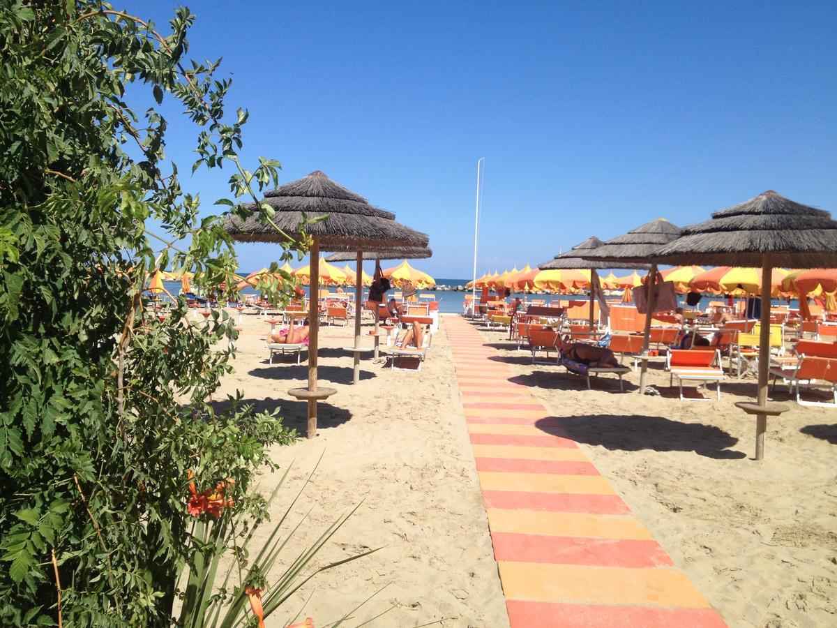 Hotel La Conchiglia Bellaria-Igea Marina Eksteriør bilde